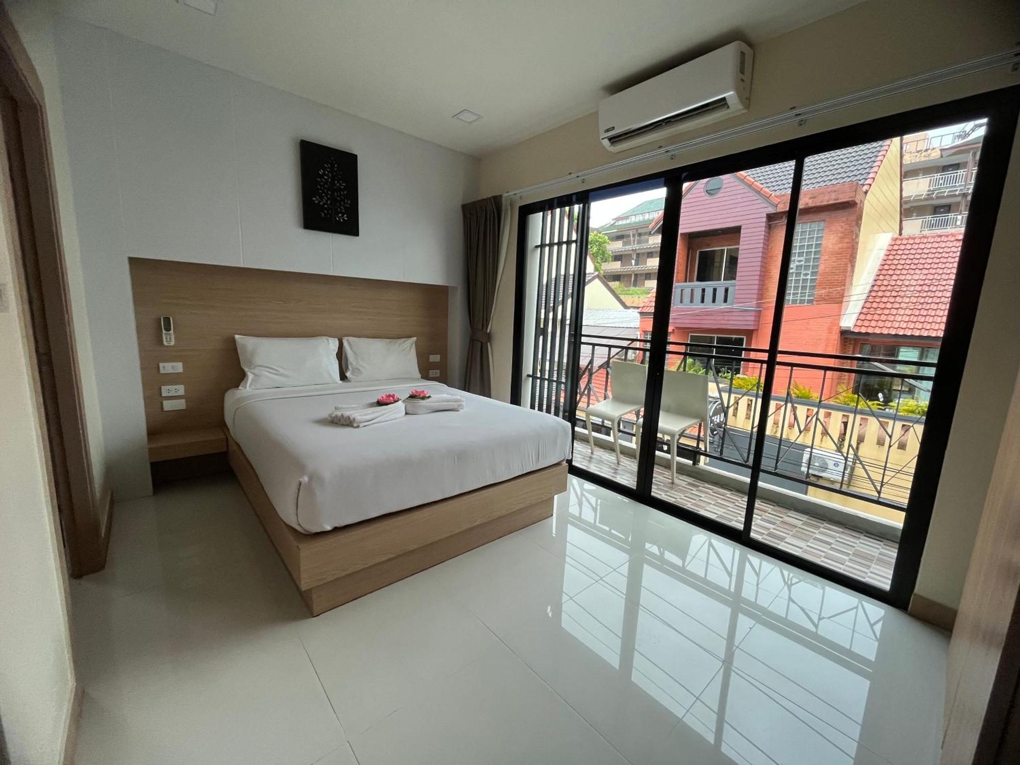 I Am O'Tel Patong Exterior foto