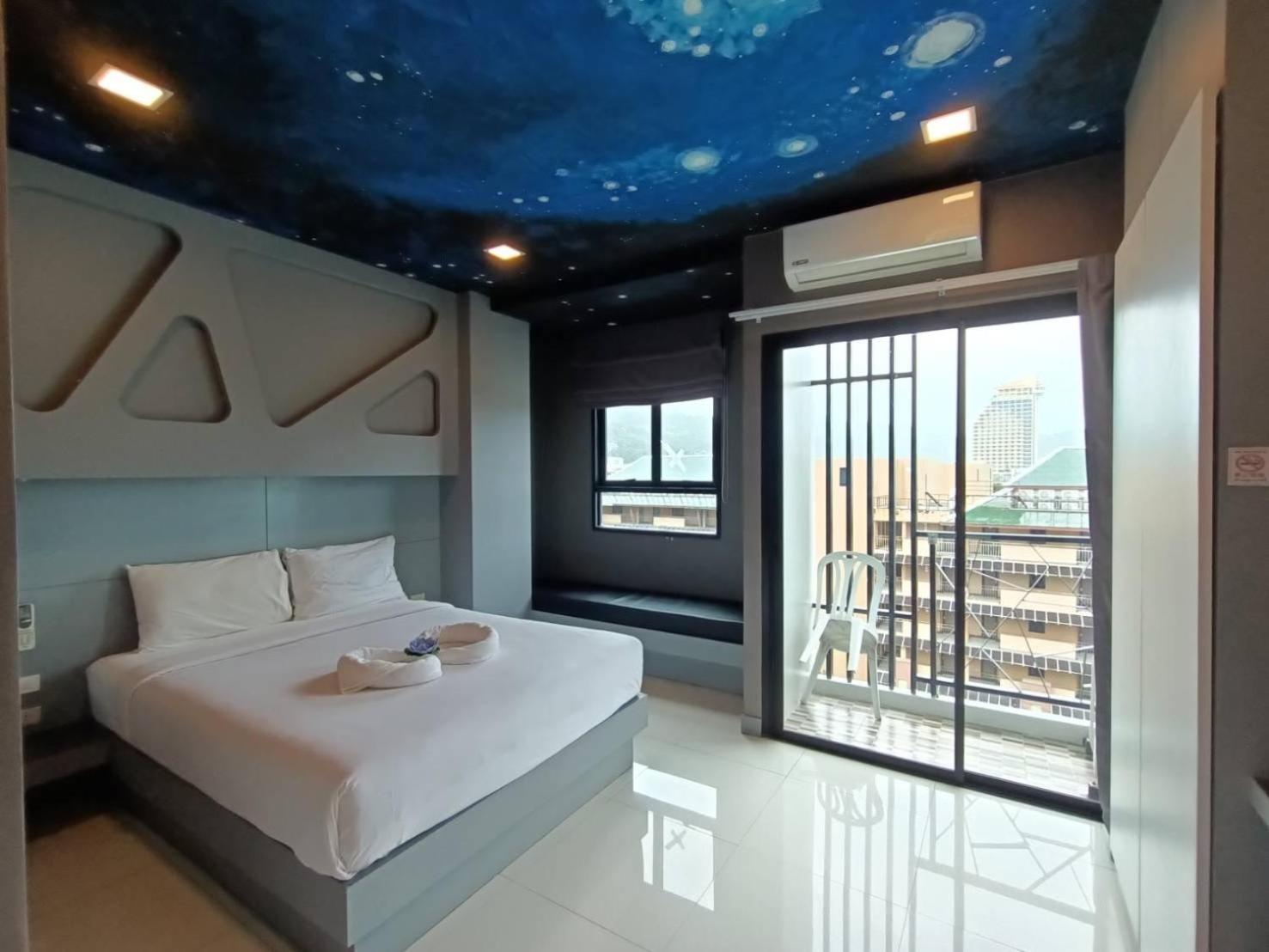 I Am O'Tel Patong Exterior foto